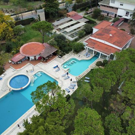 Hotel Terme Vulcania มอนเตกรอตโต แตร์เม ภายนอก รูปภาพ