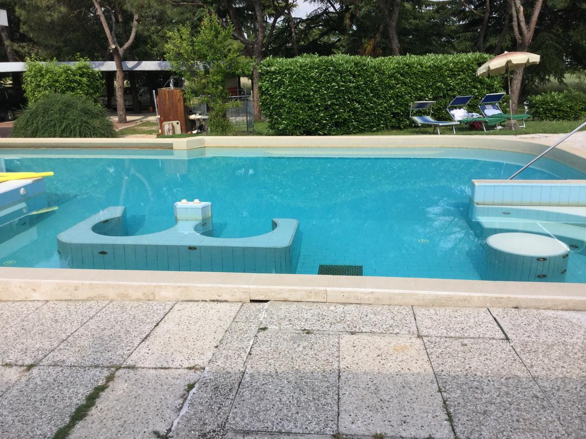 Hotel Terme Vulcania มอนเตกรอตโต แตร์เม ภายนอก รูปภาพ
