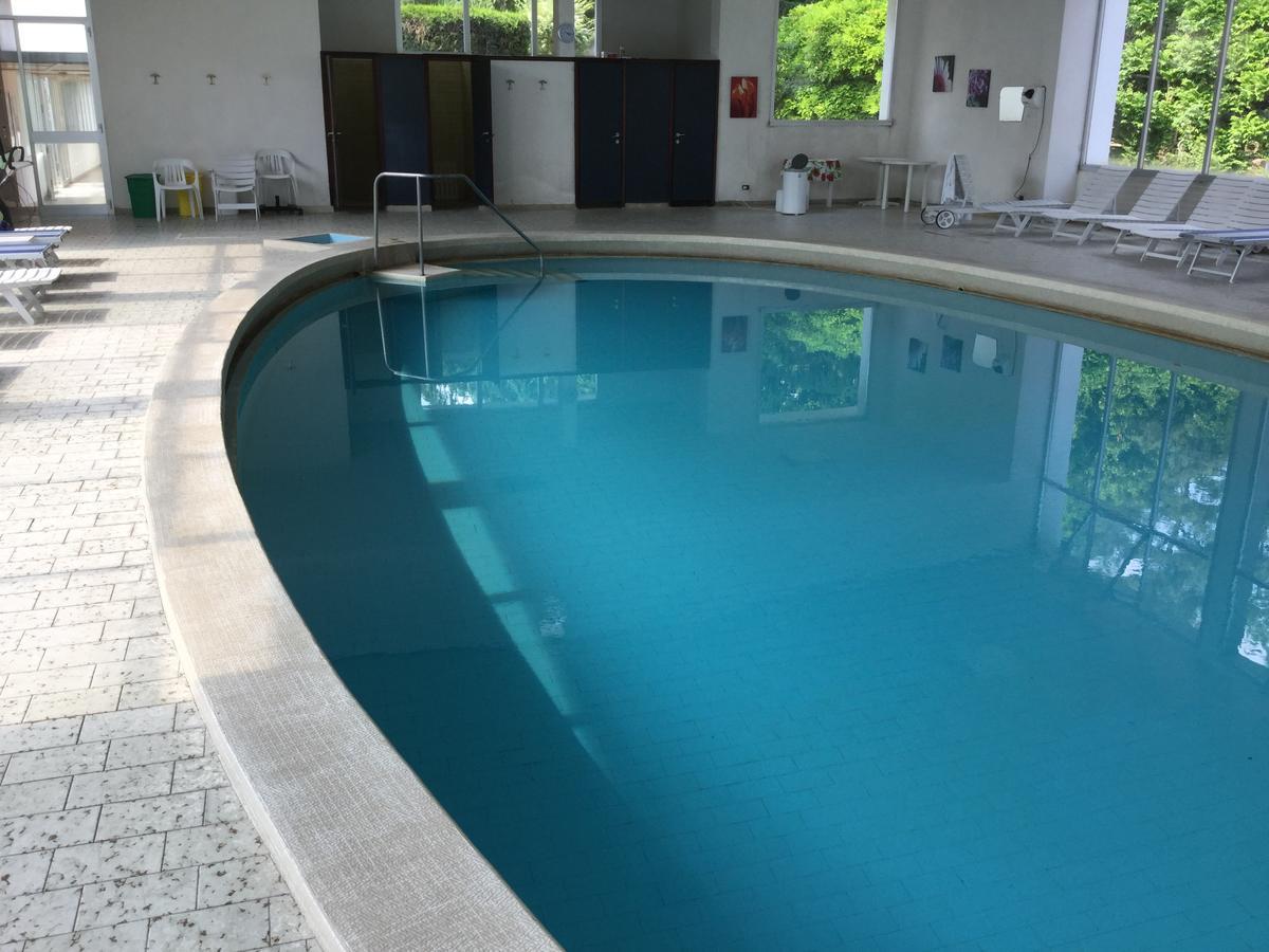 Hotel Terme Vulcania มอนเตกรอตโต แตร์เม ภายนอก รูปภาพ